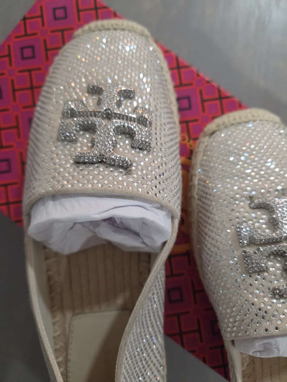 Women's Crystal-Embellished Espadrille Slip-On — Ivory